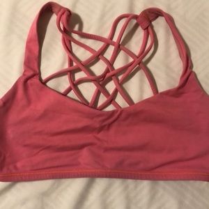 Lululemon Free to be Wild bra